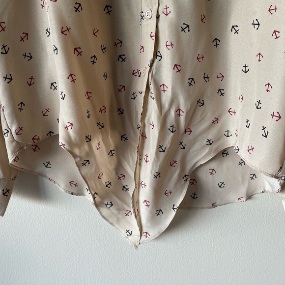 🎁3/$30 Anchor Collared Crop Blouse - Picture 5 of 7